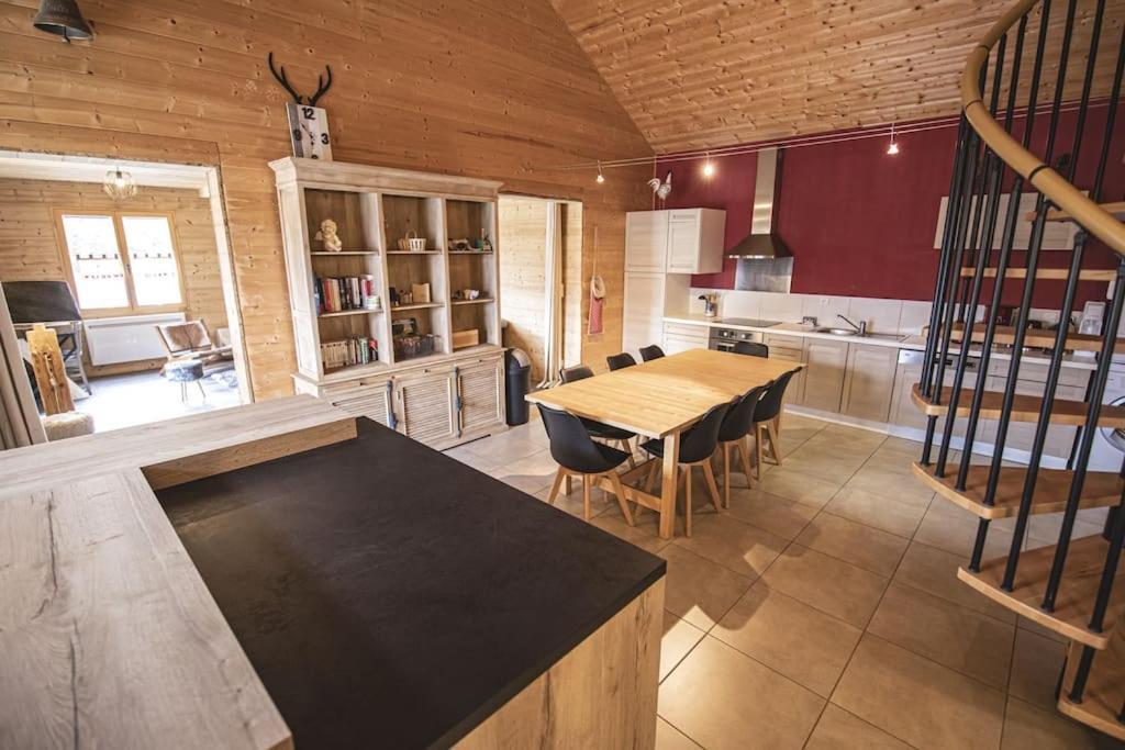 Gite Jura Mina Chalet Au Milieu De La Nature Ney Exterior foto