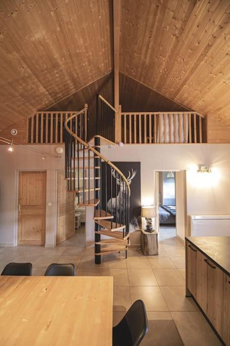 Gite Jura Mina Chalet Au Milieu De La Nature Ney Exterior foto
