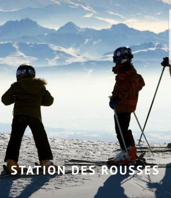 Gite Jura Mina Chalet Au Milieu De La Nature Ney Exterior foto